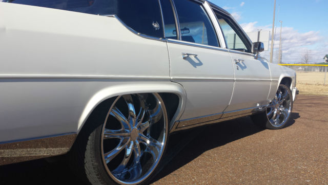 1985 Cadillac Fleetwood - photo 12