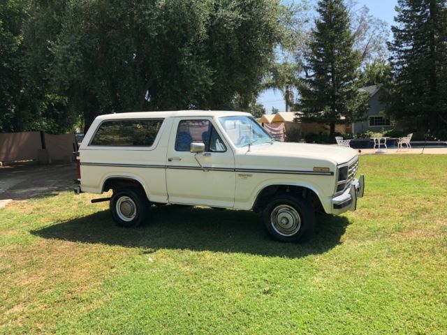1991 Ford Bronco XLT - photo 2