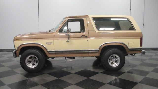 1985 Ford Bronco XLT 4X4 - photo 3