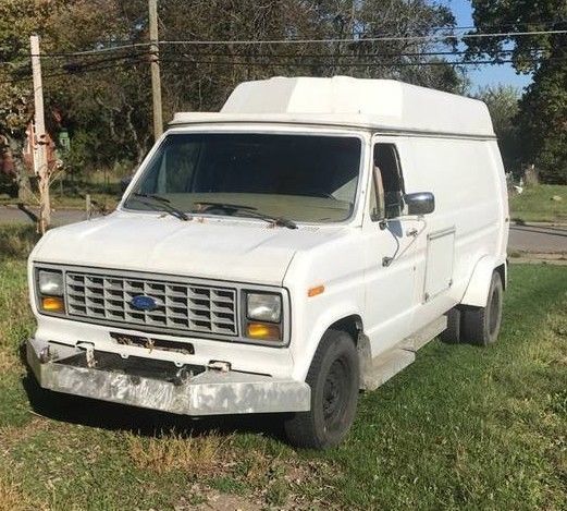 1985 Ford Camper Van 50k original Miles New Appliances CLEAN California Van 460 1985 Ford E-Series Van Camper