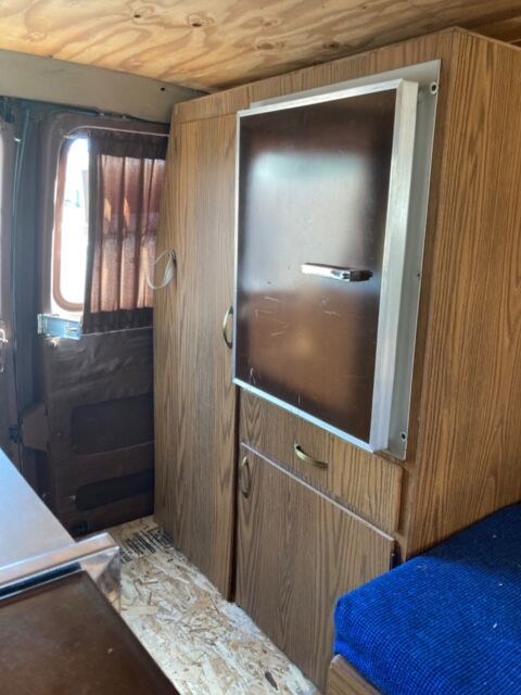 1985 Ford E-Series Van - photo 7