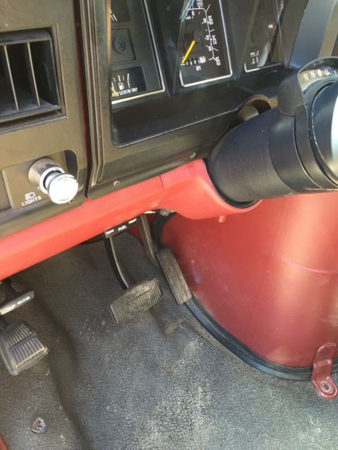 1985 Ford E-Series Van base - photo 9