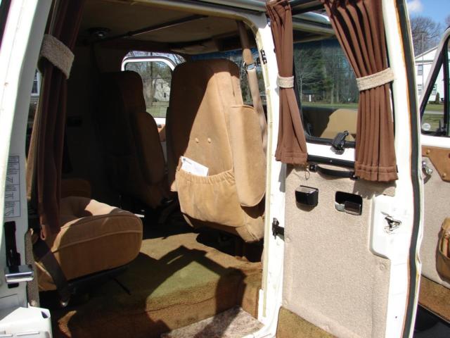 1985 Ford E-Series Van - photo 10