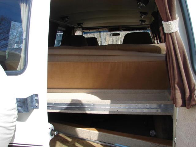1985 Ford E-Series Van - photo 6