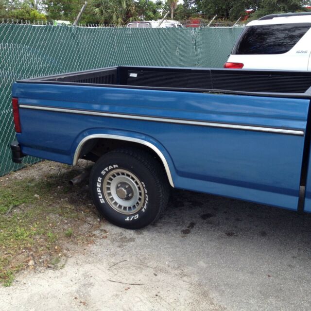 1985 Ford F-150 XL - photo 4