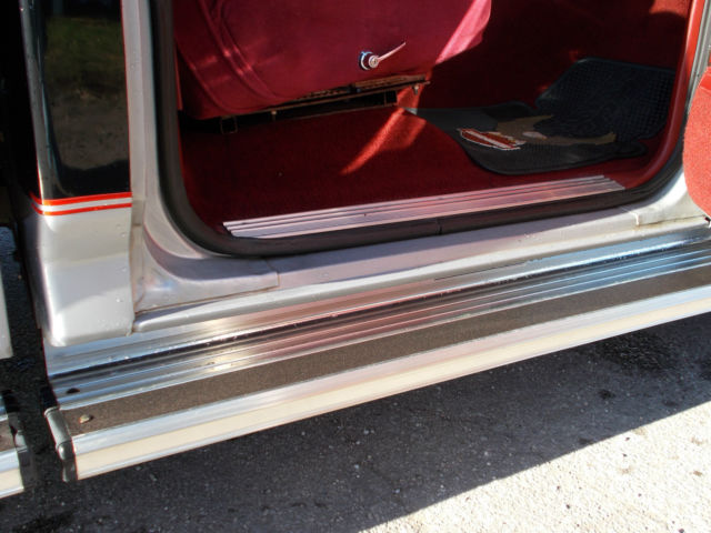 1985 Ford F-150 XLT Lariat Standard Cab Pickup 2-Door - photo 12