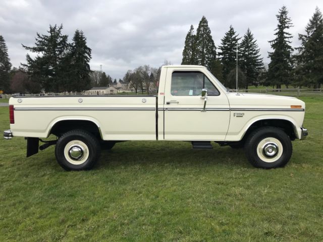 1985 Ford F-250 XLT LARIAT - photo 3