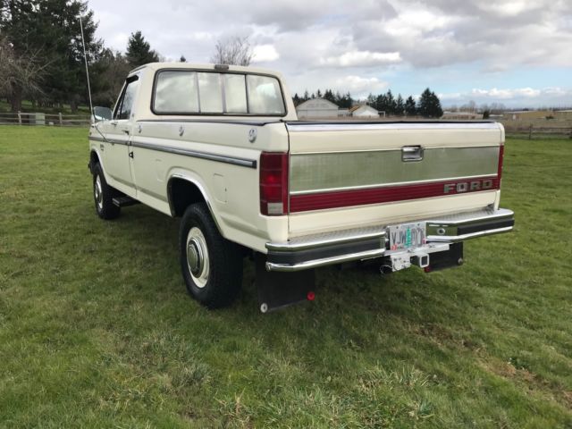 1985 Ford F-250 XLT LARIAT - photo 5