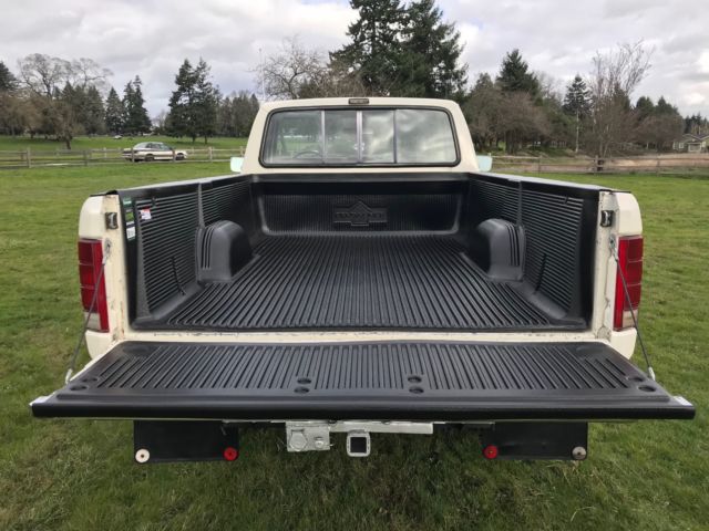 1985 Ford F-250 XLT LARIAT - photo 8