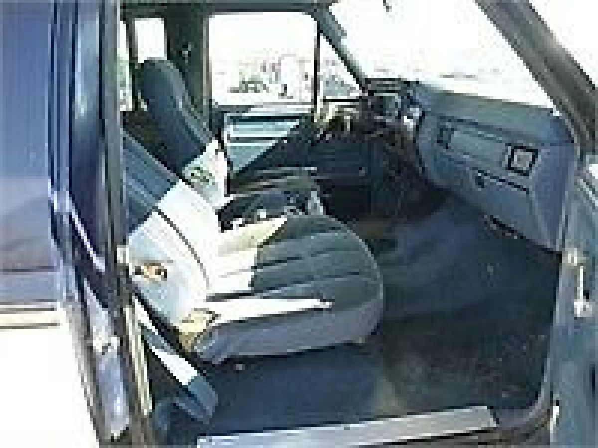 1985 Ford F-250 - photo 13
