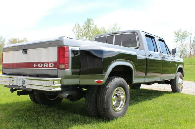 1985 Ford F-350 XLT Centurion - photo 2