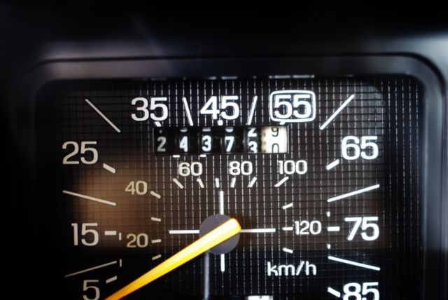 1985 Ford F-350 24k Original Miles Diesel 4-Speed Immaculate - photo 12