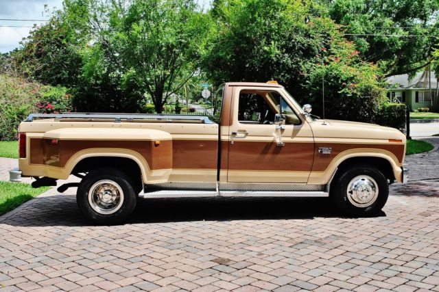 1985 Ford F-350 24k Original Miles Diesel 4-Speed Immaculate - photo 6