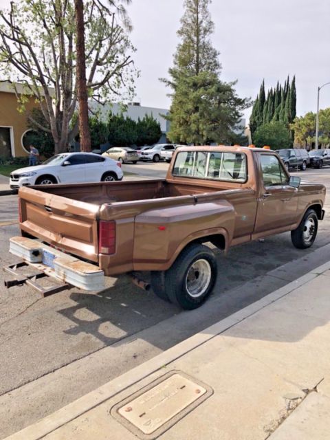 1985 Ford F-350 - photo 5