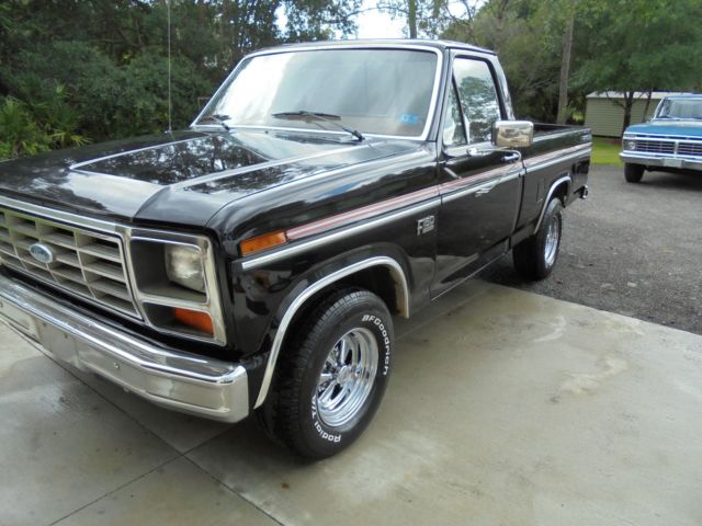 1985 Ford F-150 XLT Explorer Lariat - photo 4