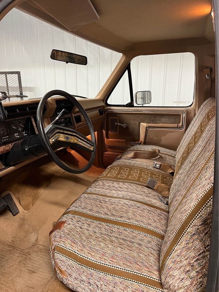 1985 Ford F-250 XLT Lariat - photo 8