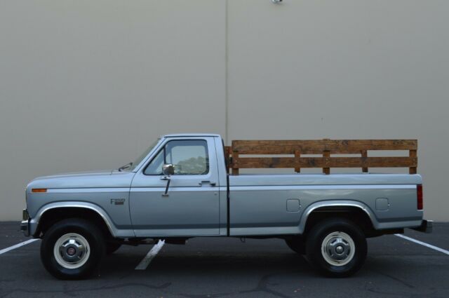 1985 Ford F-250
