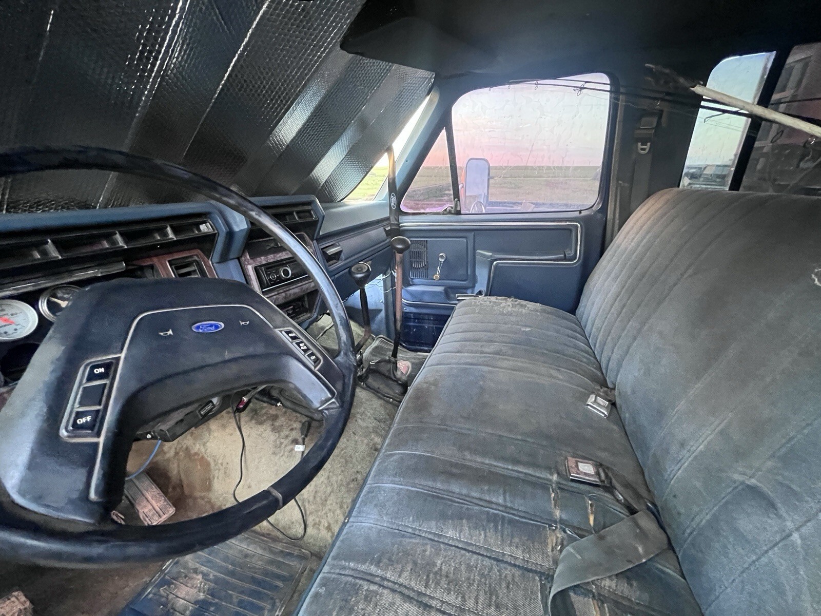 1985 Ford F-350 - photo 5