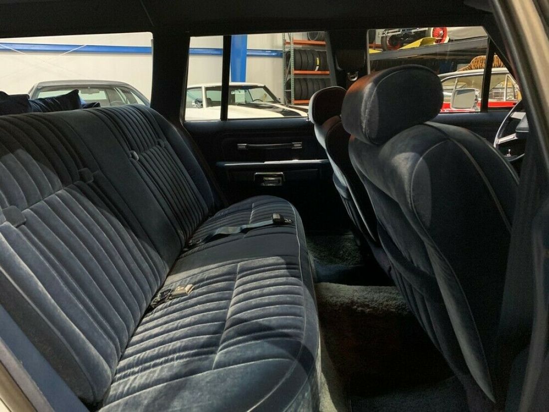 1985 Ford Crown Victoria LTD Wagon - photo 8