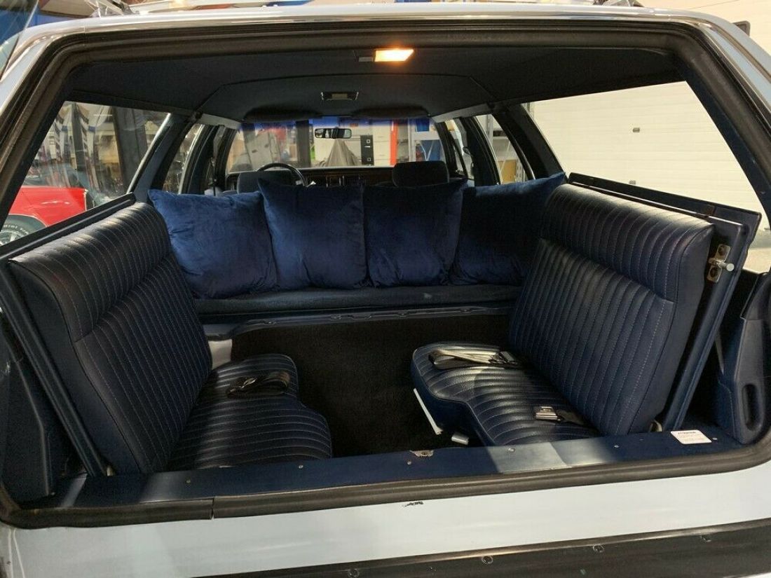 1985 Ford Crown Victoria LTD Wagon - photo 9