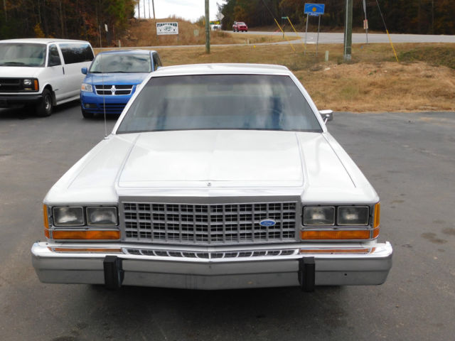 1985 Ford Crown Victoria CROWN VICTORIA - photo 2