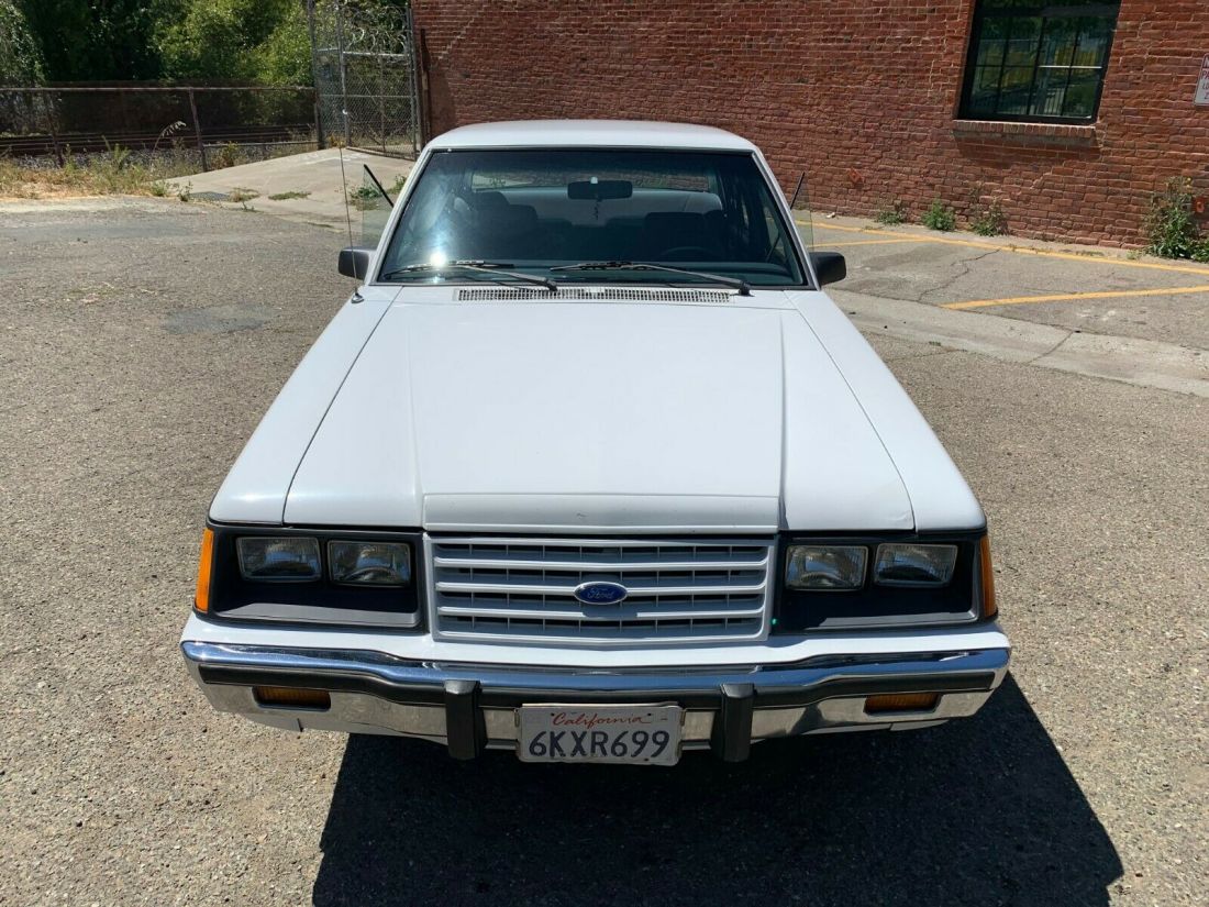 1985 Ford LTD - photo 2