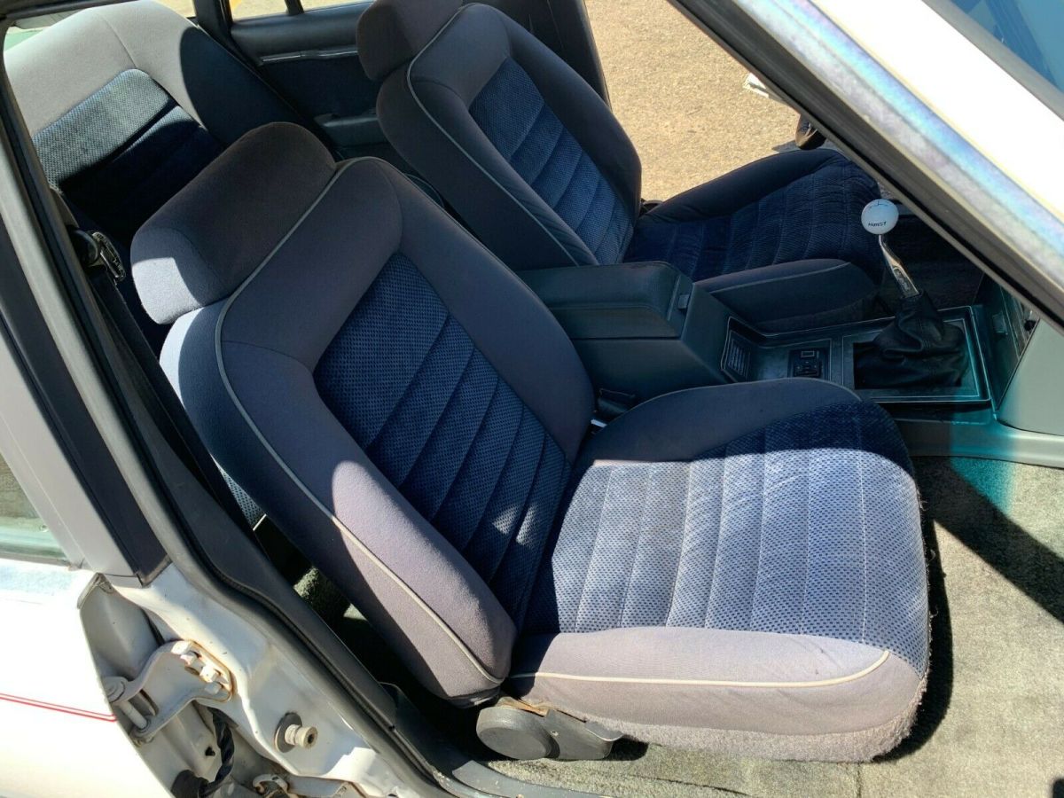 1985 Ford LTD - photo 8