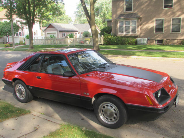 1985 Ford Mustang GT 5.0 - photo 7