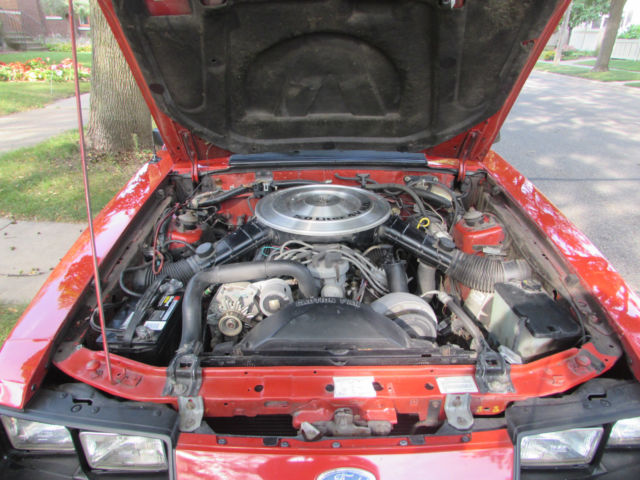 1985 Ford Mustang GT 5.0 - photo 9