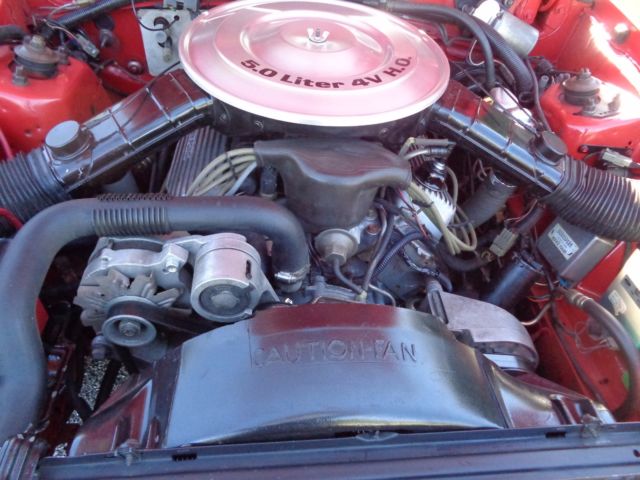 1985 Ford Mustang GT - photo 10