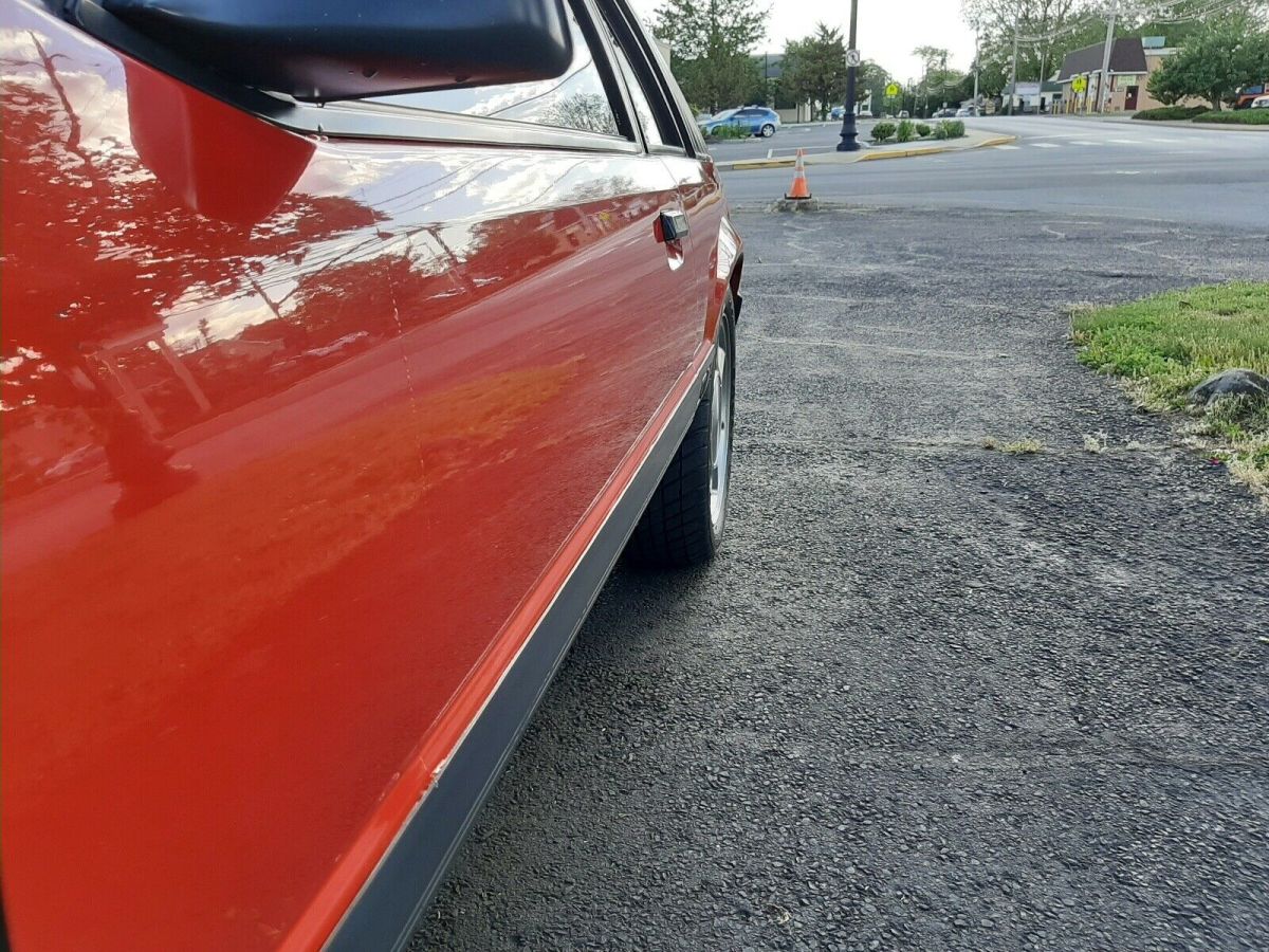 1985 Ford Mustang GT - photo 3