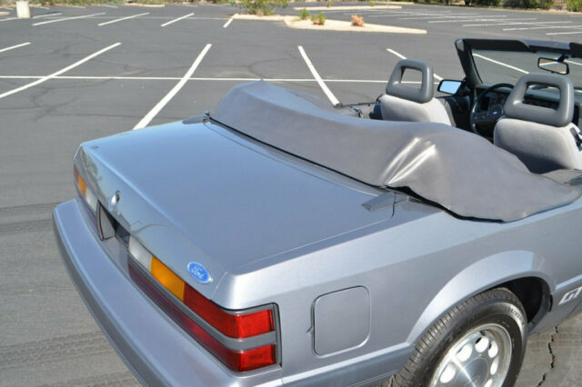 1985 Ford Mustang - photo 11