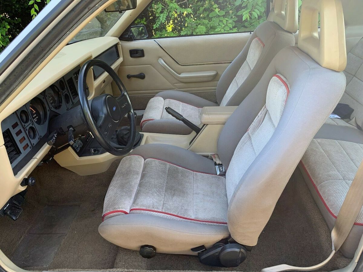 1985 Ford Mustang - photo 11