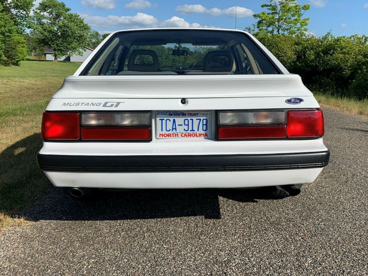 1985 Ford Mustang - photo 8