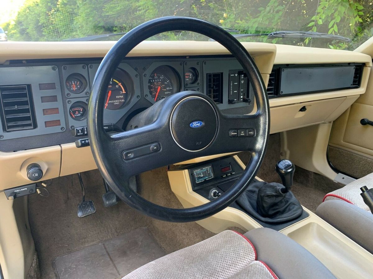 1985 Ford Mustang - photo 9