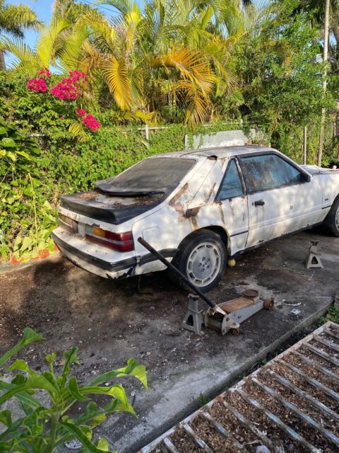 1985 Ford Mustang SVO - photo 3