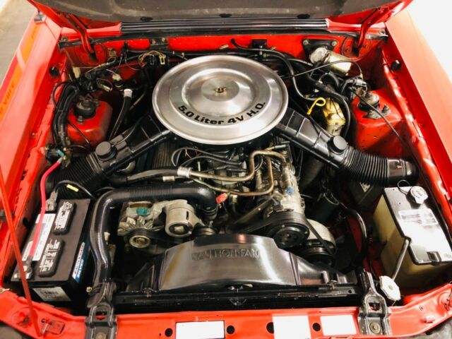 1985 Ford Mustang -CONVERTIBLE GT - 5 SPEED - 43K ORIGINAL MILES - photo 4