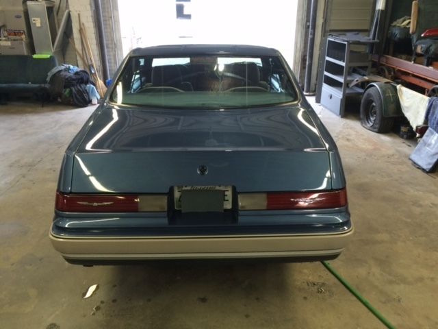 1985 Ford Thunderbird 30th Anniversary - photo 10