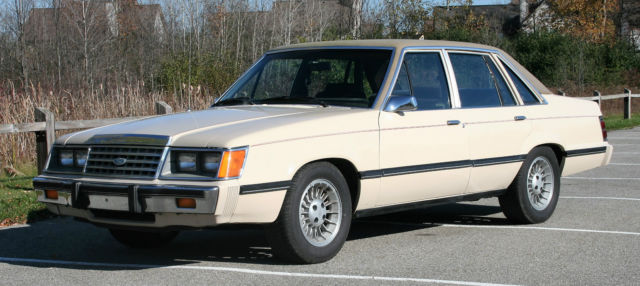 1985 Ford Other Brougham - photo 2
