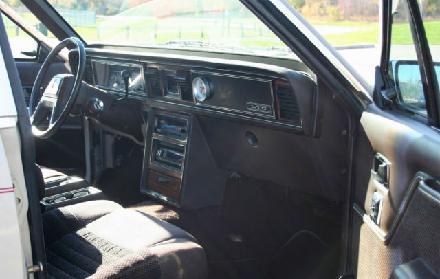 1985 Ford Other Brougham - photo 6