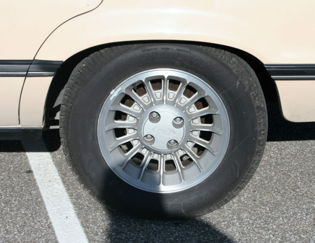 1985 Ford Other Brougham - photo 9