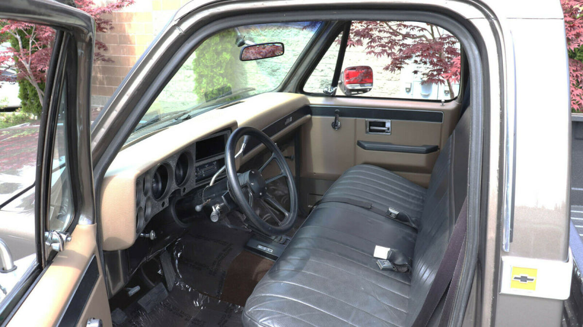 1985 GMC Sierra 1500 1/2 Ton Short Box - photo 12