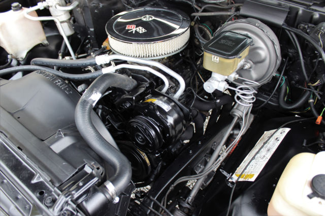 1985 Chevrolet C/K Pickup 1500 - photo 13