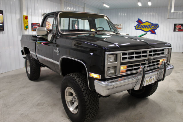 1985 Chevrolet C/K Pickup 1500 - photo 4
