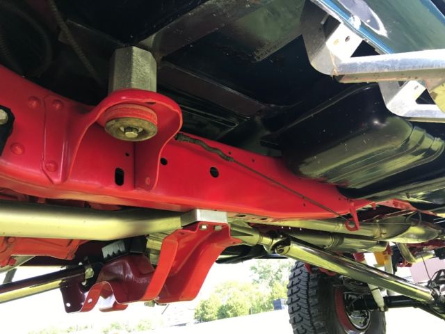 1985 GMC Sierra 2500 - photo 3