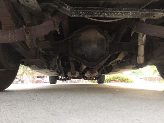 1985 GMC 3/4 ton 4 door custom dully - photo 11