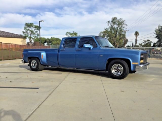 1985 GMC 3/4 ton 4 door custom dully - photo 3