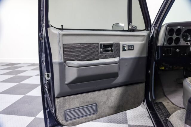 1985 GMC C10 SWB LS - photo 12