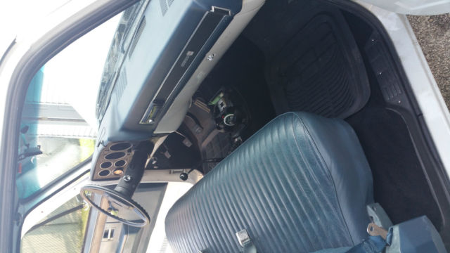 1985 GMC Sierra 1500 stepside - photo 5
