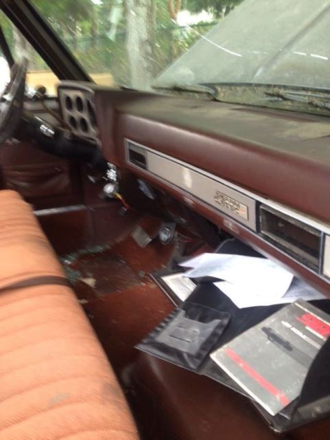1985 GMC Sierra 2500 - photo 9